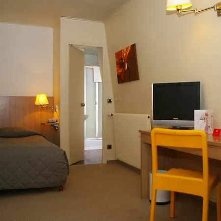 Boris V. By Happyculture